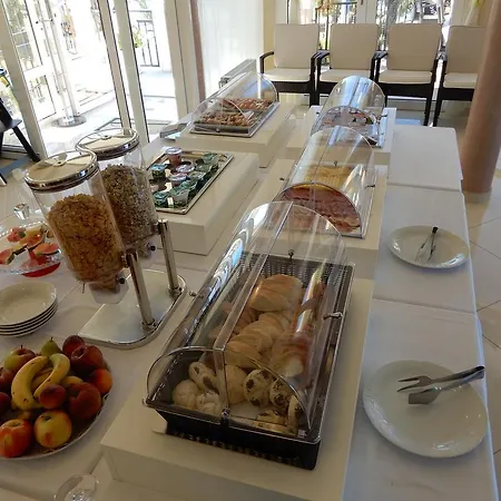 Mediterana Hotel 4*