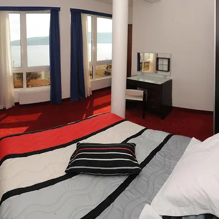 Hotel Mediterana 4*