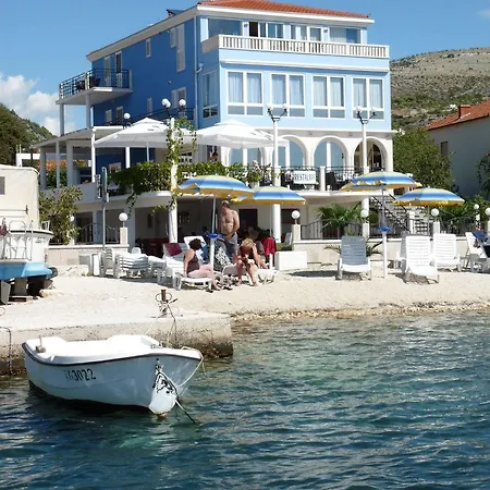 Hotel Mediterana 4*