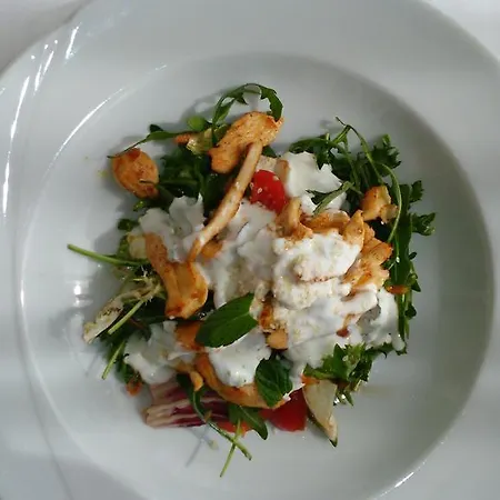 Mediterana 4* סגט ווראנייצה