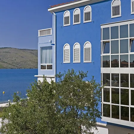 Hotel Mediterana 4*