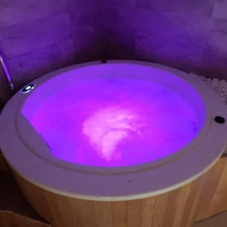 Mediterana Seget Vranjica