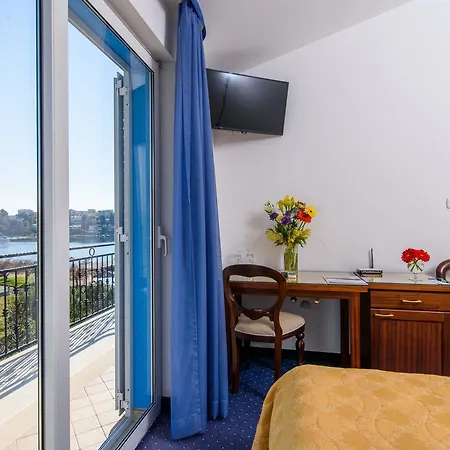 Mediterana Hotell