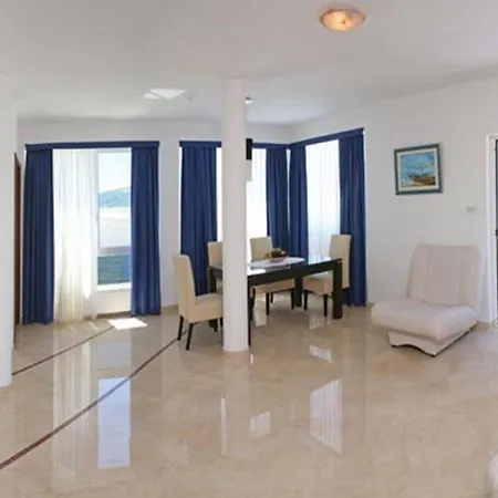 Mediterana Hotel Seget Vranjica