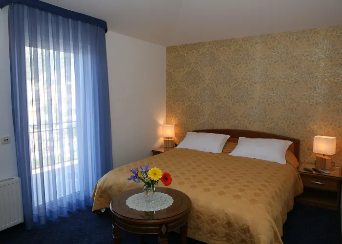 Mediterana Hotel Seget Vranjica